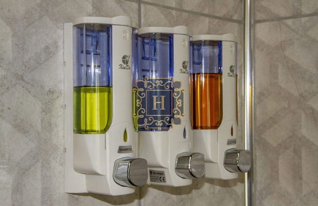 Hit Suites - Photo 22