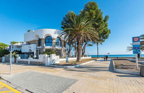 [2 min from the sea] pool, comfort and free WiFi - Foto 3