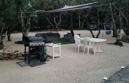 Villa avec piscine sur terrain clôt - Photo 14