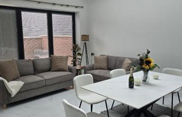 SAV Stays 5 Bedroom Large Family home Birstall, Leicester - Foto 8