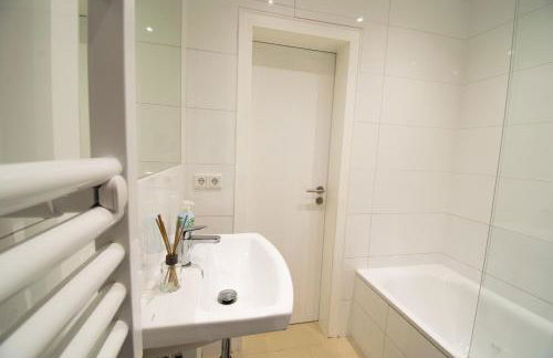 Livesto Aparthotel Zentral - 4x moderne 2-Zimmer Apartments 4-5-6 Pers - Foto 59