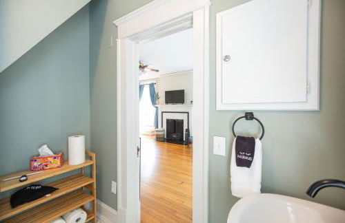 Sunny efficiency in historic home - Foto 23