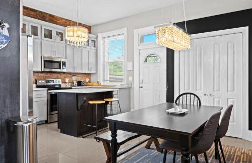 Historic 3-BR Downtown Bourbon Getaway - Foto 54