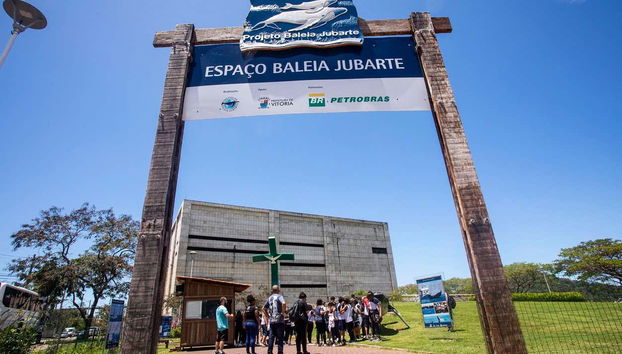 Entrada do Espaço Baleia Jubarte