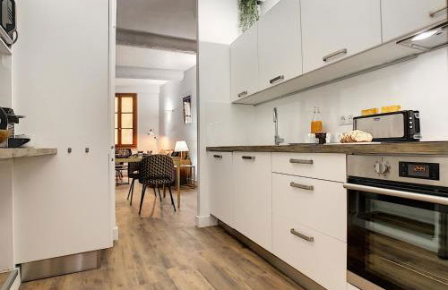 Coeur Vieux Nice - Place Rossetti - Foto 6