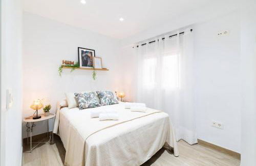 Descubre Granada Piso en el Centro de la Ciudad - Foto 2