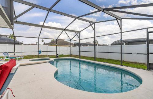 #370-Stunning 4 bed villa with south facing pool and spa with no rear neighbors - Foto 61