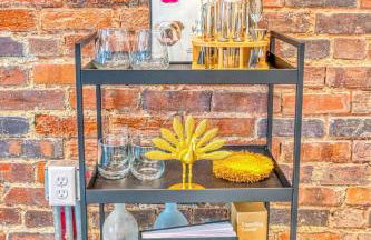 Chic Historic Loft in Downtown ILM - Foto 11