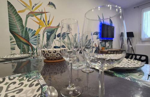 Castellane : T2 spacieux - Vue Port - WIFI - Foto 7