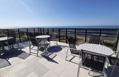 Studio 105 Maravilhoso Frente Mar Piscina Aquecida - Foto 19