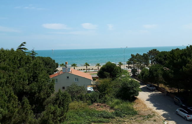 Deluxe Beach Residence - Photo 58