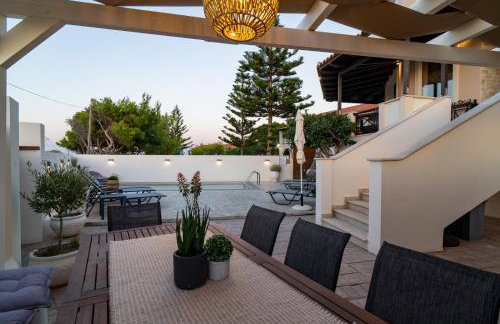 Kondarini Sea View Villa, Just 290m from the beach, by ZanteWize - Foto 64