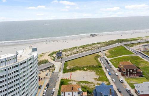 Renovated Beach Block 7BR North Beach Atlantic City - Steps to Beach & Casino - Foto 34