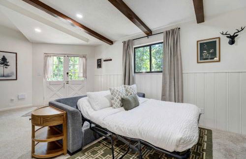 Noble Mansion 7 Bedrooms w Hot Tub Firepit & BBQ - Foto 74