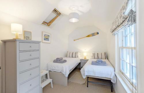 Hearnesbrook Barn , Emsworth - Photo 25