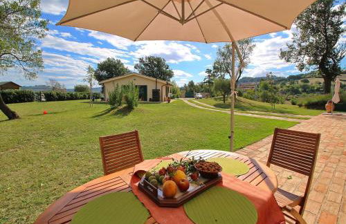 Cottage in Montelabbate With Pool, Garden, Bbq, Parking - Photo 10