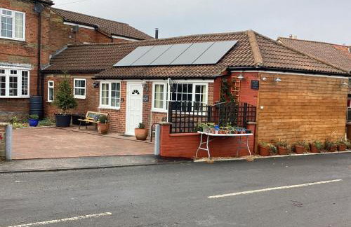 1 Bed Free Parking Pets Allowed - Foto 32