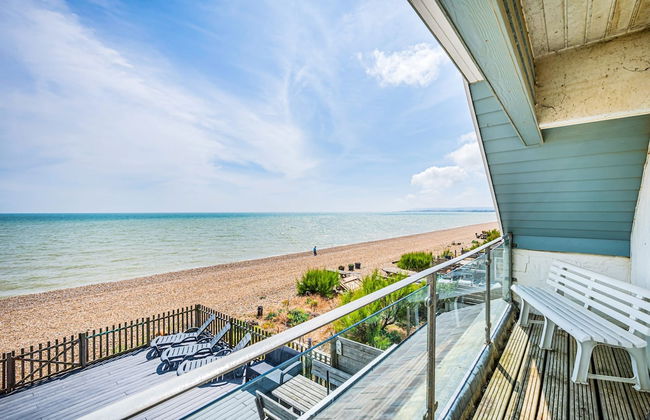 Beachfront House With 2 Kayaks Sleeps 8 - Foto 2