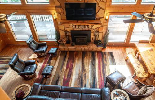 The Lodge Large Cabin, 17 Acres, Playground, Forest Access - Foto 11