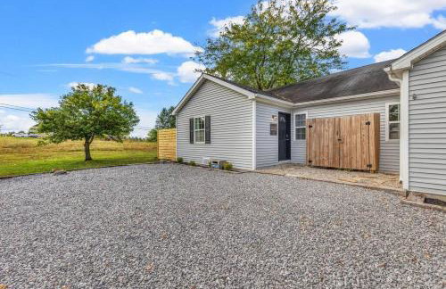 The Luxe/Hot Tub/ Putt Putt/10 Mins Shaker Village - Foto 71