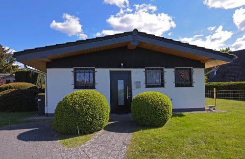 Ferienhaus Trüdi 2 - Gemütlicher freistehender Bungalow - Foto 1