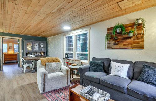 Hike, Ski and Explore Rhododendron Forest Retreat! - Foto 1