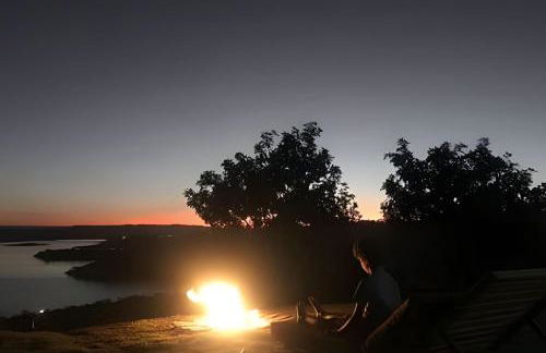 Chalé Mirante, piscina, cachoeira, lago e vista espetacular em Alexânia Goiás - Foto 28