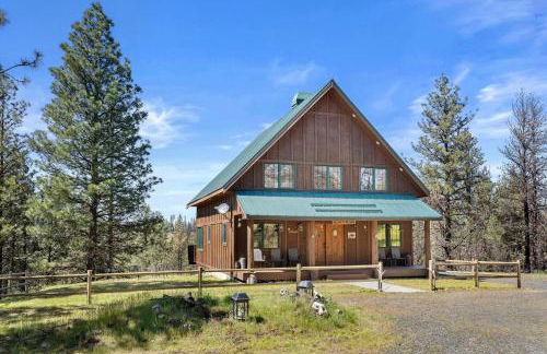 Spacious Rustic Cabin Rental with a Hot Tub in Cheney, Washington - Foto 33