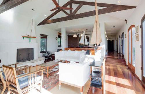 Bluffside Cove by Rove Travel - Villa with Pool & Sauna - Foto 6