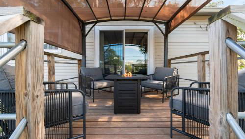 Enchanting 3BR Cottage Close to Downtown - Foto 2