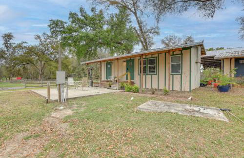 Morriston Getaway with Patio - Near HITS Farm! - Foto 23