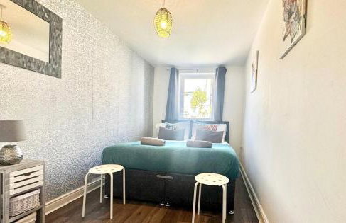 Large flat in Ashford near outlets and Ashford train station - Foto 20