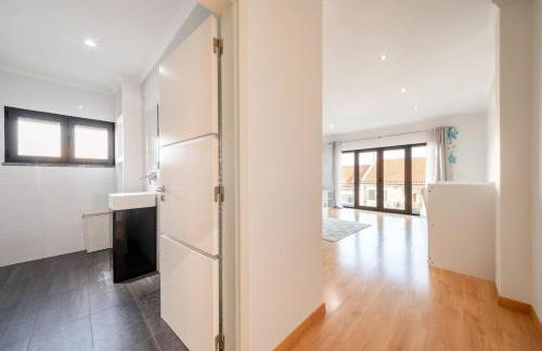 GuestReady - Charming family retreat with pool - Photo 17