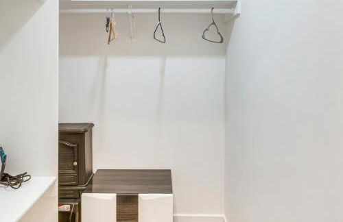 Work and Play! North Hills Studio 15 Mi to Hollywood - Foto 14