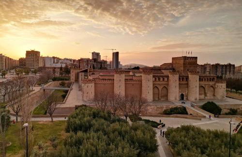 La balconada de la Aljafería con parking privado - Foto 2
