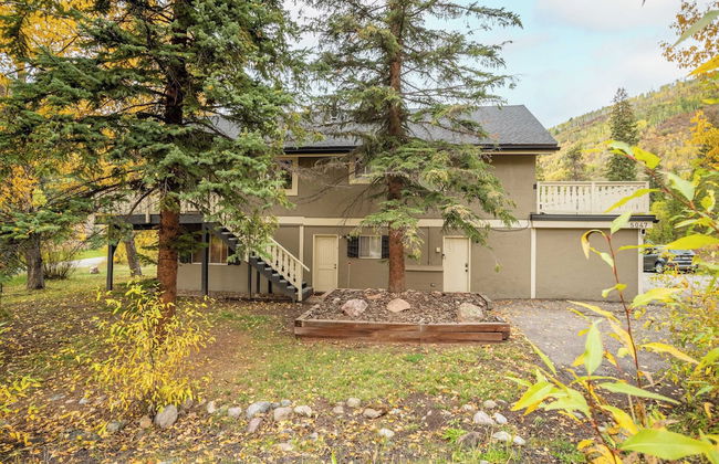 Bighorn by Avantstay Spacious Ski Cabin w/ Sprawling Porch, Views & Hot Tub! - Foto 37