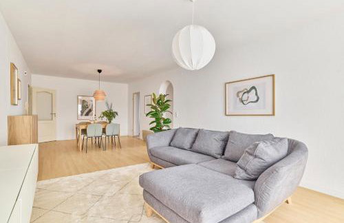 Victoria-4-Zimmer, Parkplatz, 2 Balkone, bis 6 Gäste - Foto 19