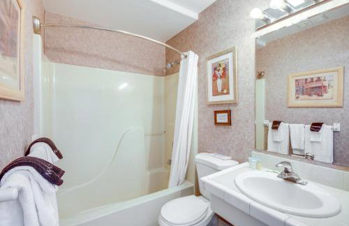 Views and Trail Access Scenic Montana Ranch Retreat - Foto 24