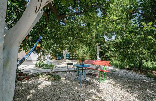 Olga's Organic garden Home for a couple! with Wifi & AC - Foto 14