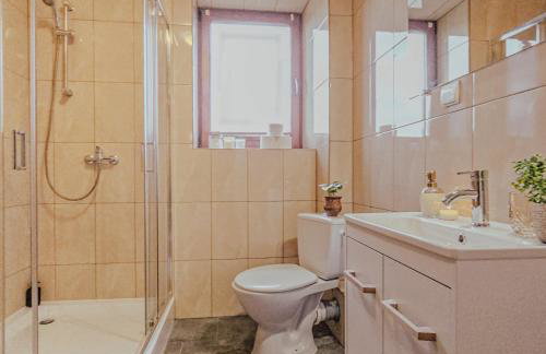 Nasza Chata Na Końcu Świata - bania z jacuzzy, palenisko, kominek, planszówki - Foto 35