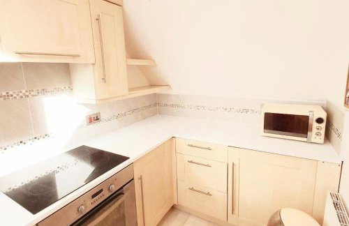 Hunter Heights Loft – Near Ventnor, Isle of Wight - Photo 7