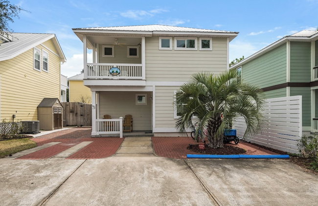 Beach Cottage w/ Backyard Oasis - Quiet Neighborhood in BMB - Foto 41