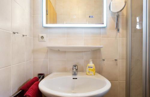 Waldhuesli Feldberg Gartengeschoss - Photo 5