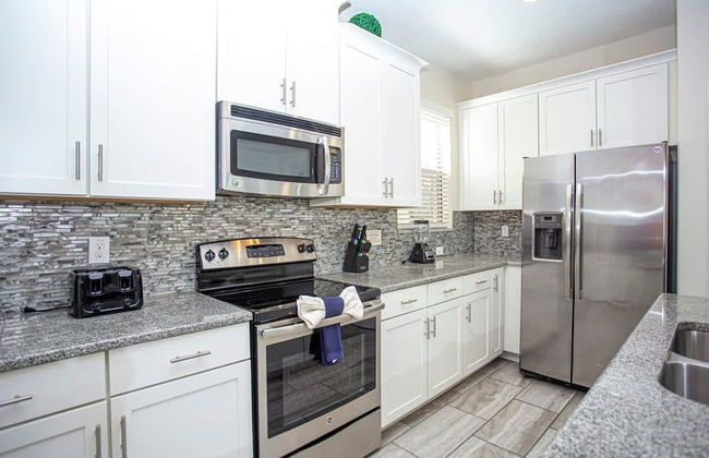 Luxury 5Bd w Jacuzzi Pool Near Disney 5528 - Foto 73