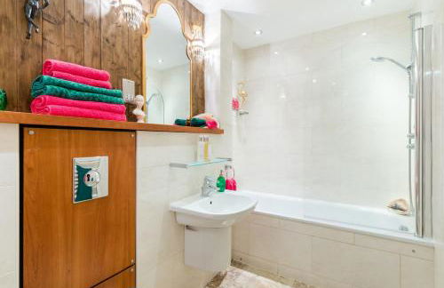 The Park At Holyrood - Photo 40