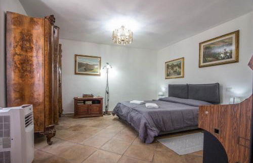 Guest Host - La Dimora degli Dei - Foto 17