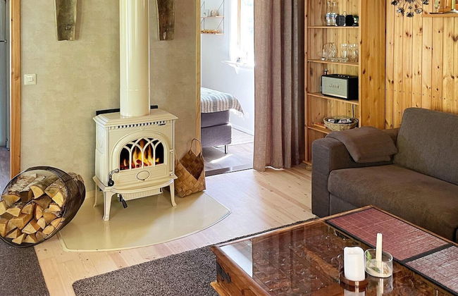 Bright Holiday House by the Lake - Photo 7