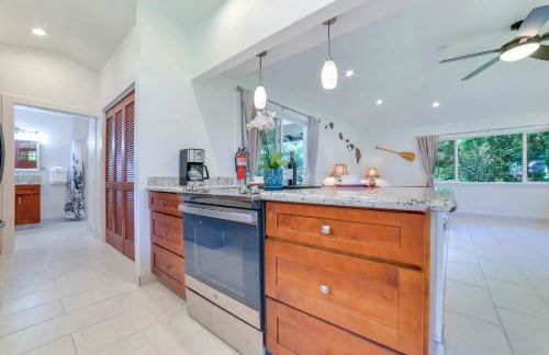 Bright Haiku Studio Patio and Rainforest View - Photo 14