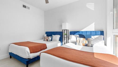 Amethyst Sky Loft - Elevated Two-Story Waterfront - Foto 5