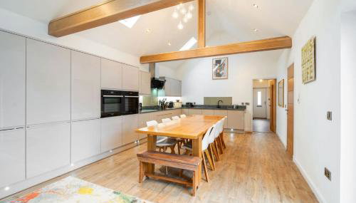 The Corner House - Photo 5